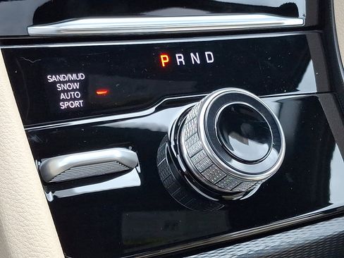 New 2025 Jeep Grand Cherokee Limited image 11