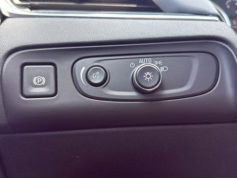 Used 2018 Buick Enclave Premium FWD image 49