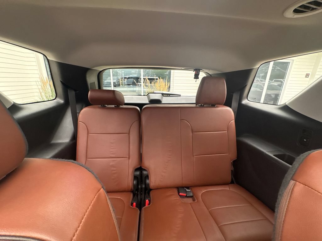 Used 2021 Chevrolet Traverse High Country w/ LPO, Floor Liner Package AWD/4WD image 72