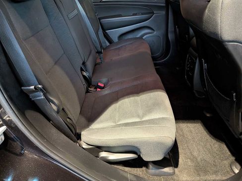 Used 2015 Jeep Grand Cherokee Laredo w/ Quick Order Package 23E image 20