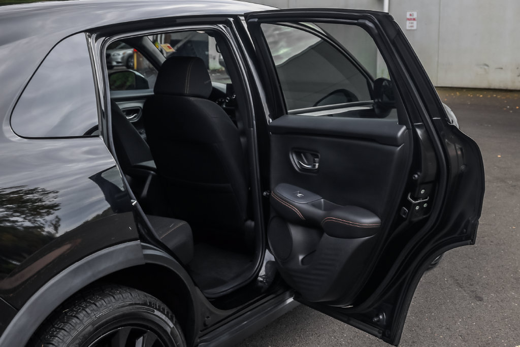 Used 2024 Honda HR-V Sport image 18