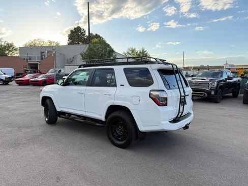 Used 2024 Toyota 4Runner SR5 Premium w/ Moonroof Package AWD/4WD image 4