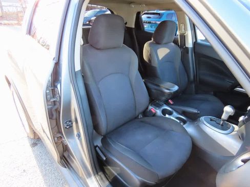 Used 2012 Nissan Juke SV image 16