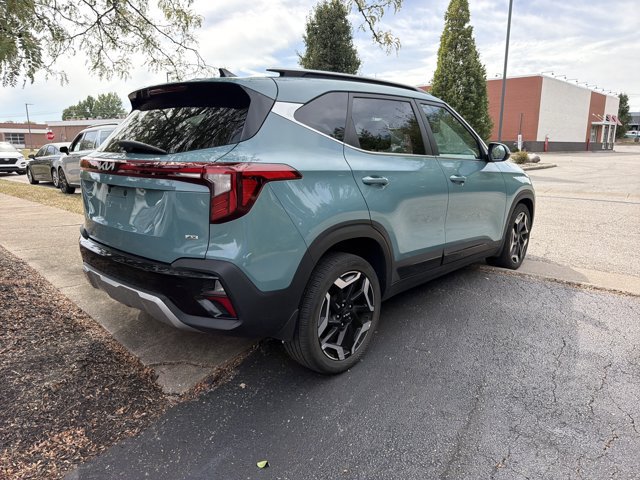 Certified 2024 Kia Seltos SX w/ SX Sunroof Package AWD/4WD image 10