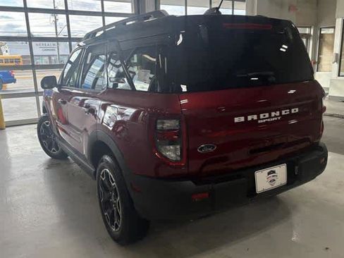 New 2025 Ford Bronco Sport Outer Banks image 4