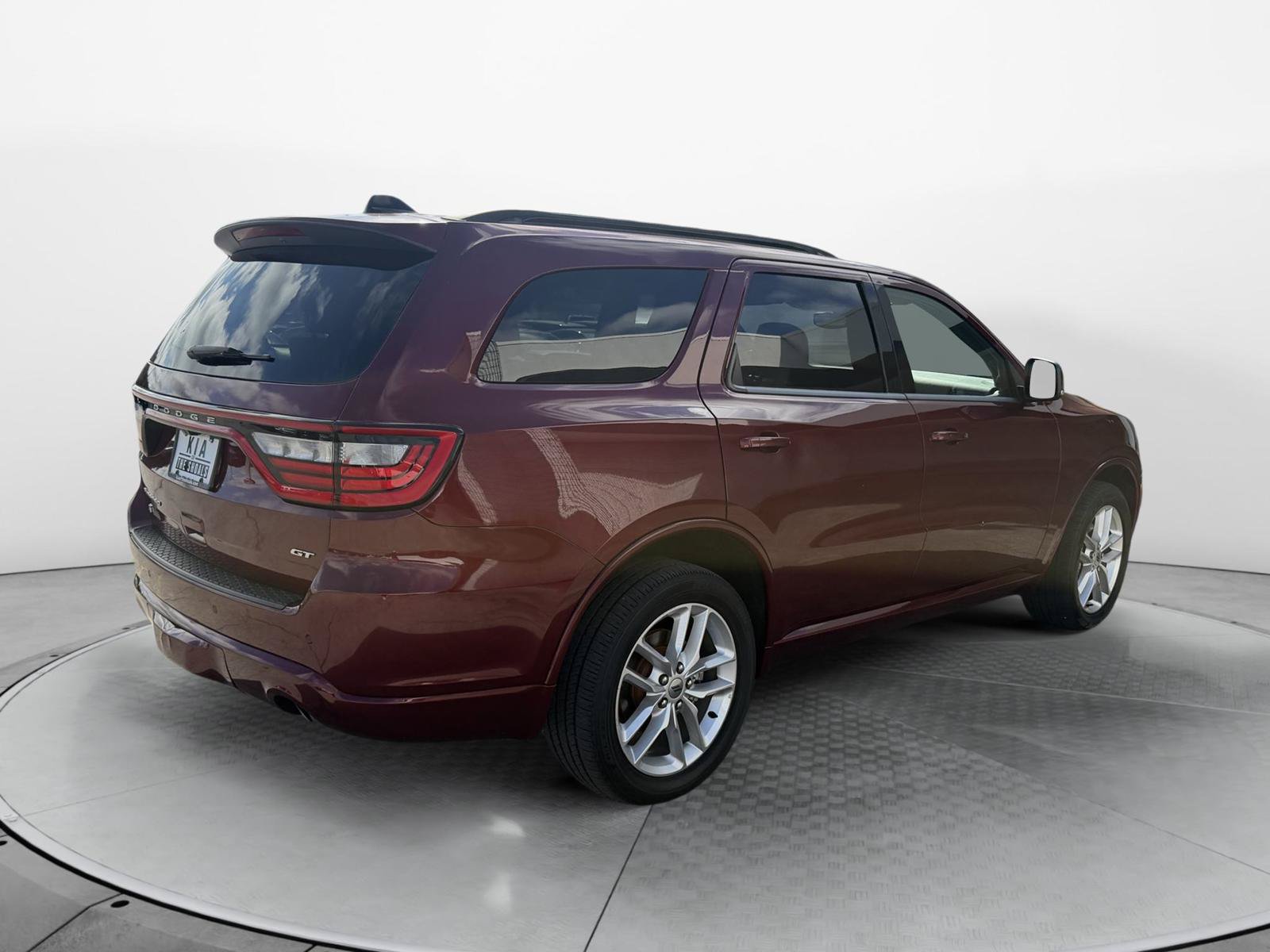 Used 2023 Dodge Durango GT AWD/4WD image 3