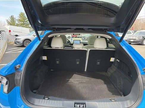 Used 2022 Ford Mustang Mach-E Premium image 7