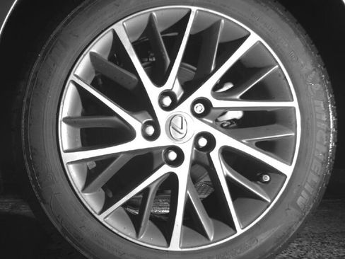 Used 2017 Lexus ES 350 w/ Navigation System Package image 13