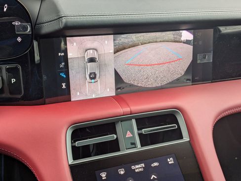 New 2026 Porsche Taycan image 19