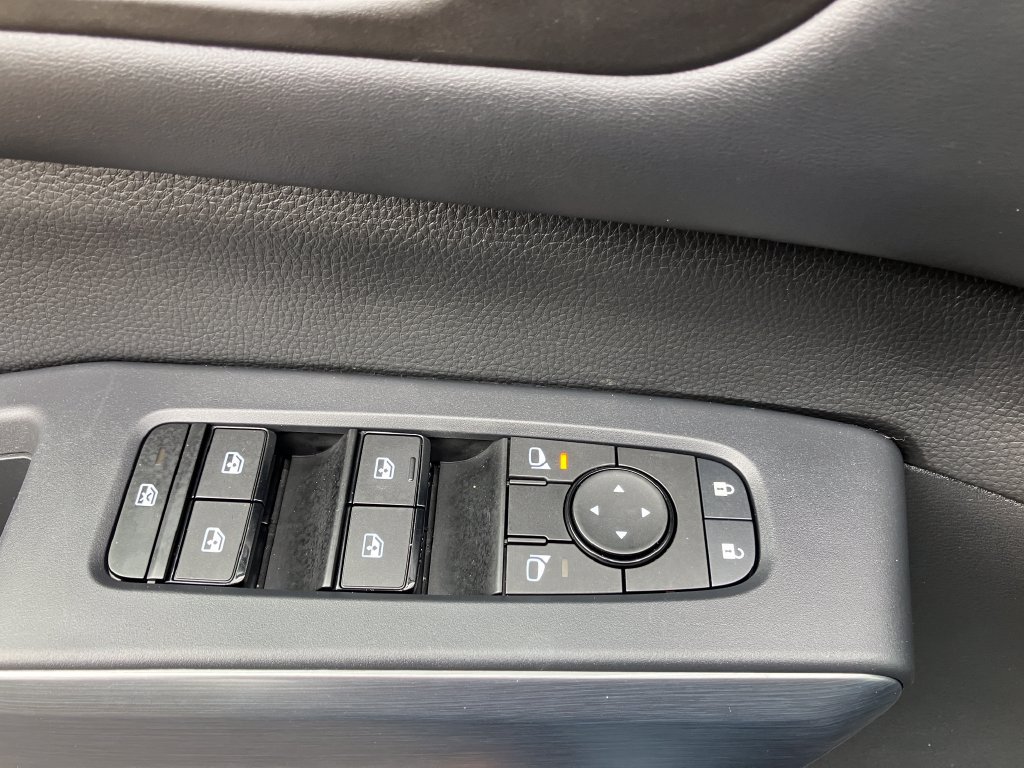 Used 2024 Nissan Pathfinder Rock Creek AWD/4WD image 19