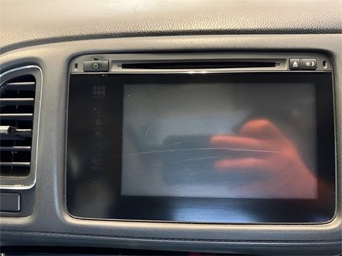 Used 2016 Honda HR-V EX image 21