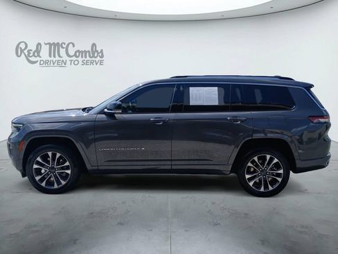 Used 2022 Jeep Grand Cherokee L Overland w/ Advanced Protech Group III AWD/4WD image 2