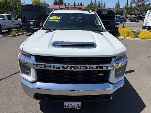 Used 2023 Chevrolet Silverado 2500 LT AWD/4WD image 5