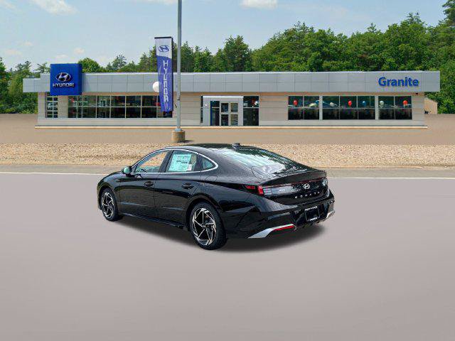 New 2026 Hyundai Sonata SEL FWD image 8