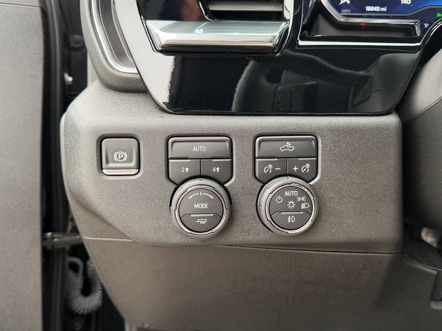 Used 2025 Chevrolet Silverado 1500 RST w/ Protection Package AWD/4WD image 31