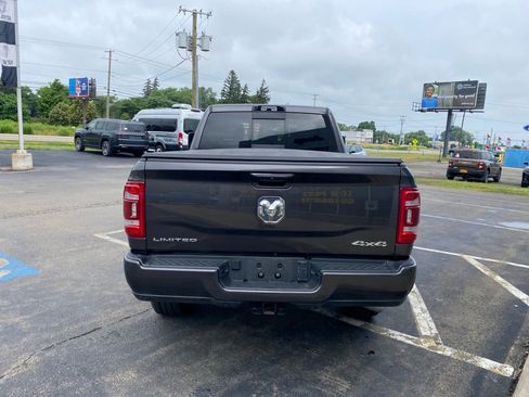 Used 2024 RAM 2500 Limited image 4