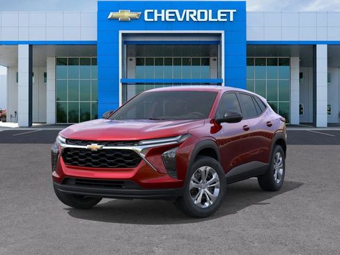 New 2026 Chevrolet Trax LS image 6