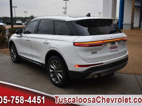 Used 2021 Lincoln Corsair FWD w/ Premium Package image 7