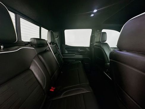 Used 2023 GMC Sierra 1500 AT4X AWD/4WD image 27