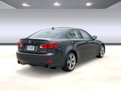 Used 2010 Lexus IS 250 RWD image 9