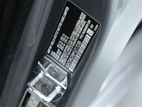 Used 2023 Rolls-Royce Ghost Black Badge image 40