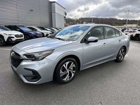 Certified 2025 Subaru Legacy Premium w/ Popular Package #1 image 8