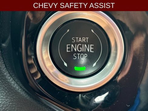 Used 2025 Chevrolet Silverado 1500 LT AWD/4WD image 11