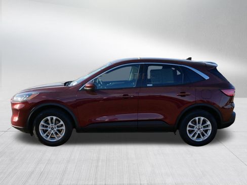 Used 2021 Ford Escape SE w/ Cold Weather Package AWD/4WD image 4