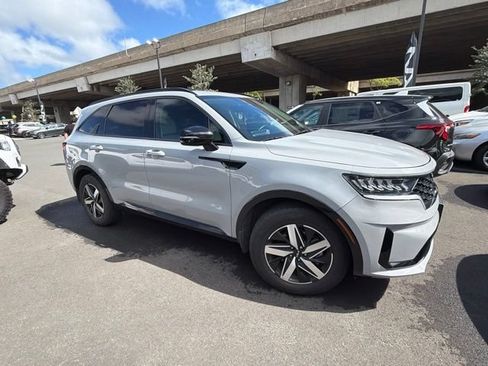 Used 2023 Kia Sorento EX FWD image 10