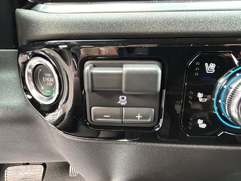 New 2026 GMC Sierra 1500 SLT w/ SLT Premium Plus Package image 20