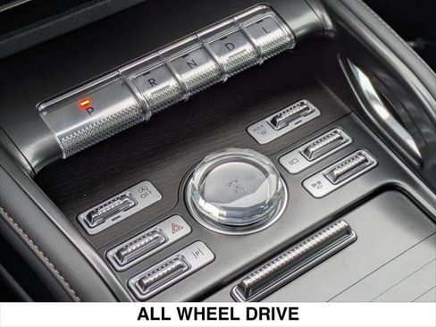 New 2026 Lincoln Nautilus Reserve w/ Jet Appearance Package image 10