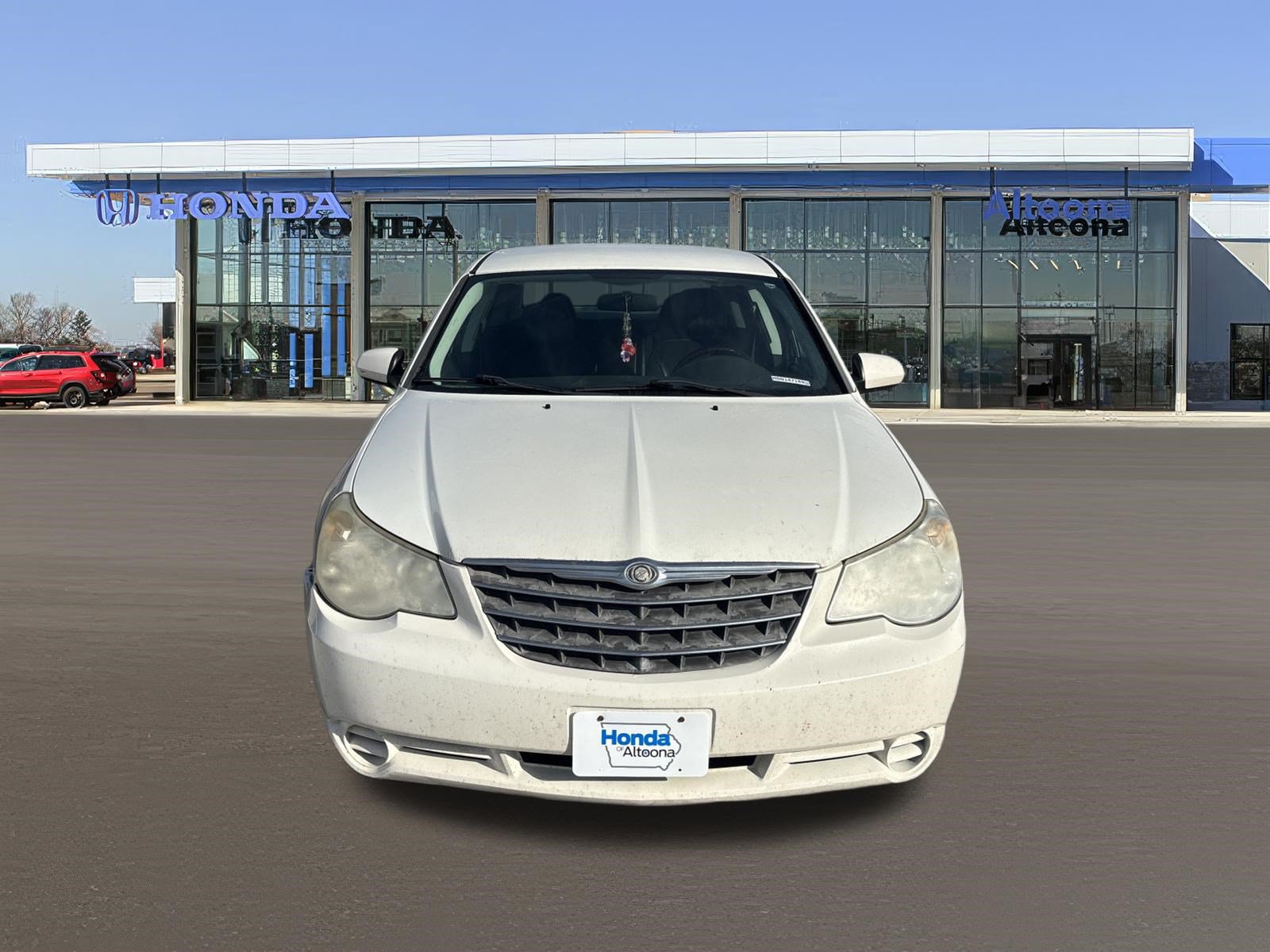 Used 2010 Chrysler Sebring Limited FWD image 8