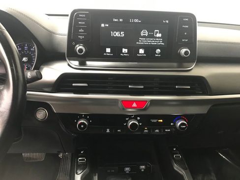 Used 2020 Kia Telluride S w/ S 8 Passenger Seating Package image 18