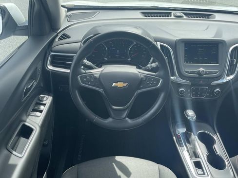Used 2019 Chevrolet Equinox LT FWD image 14
