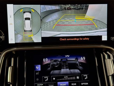 New 2026 Lexus LX 700h Luxury image 13