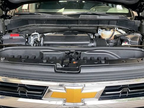 Used 2025 Chevrolet Silverado 1500 LT RWD image 27