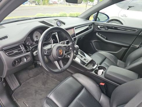 Used 2024 Porsche Macan S image 6