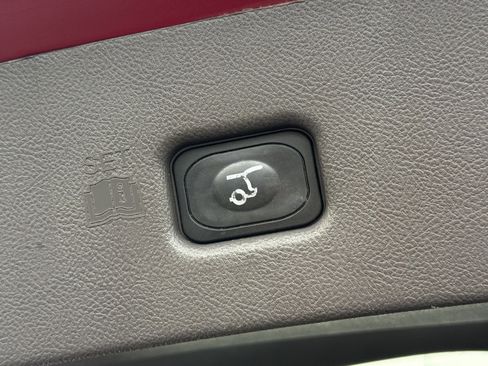 Used 2016 Lincoln MKX Select w/ Select Plus Package image 20