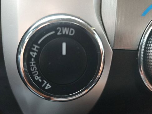 Used 2014 Toyota Tundra 1794 Edition image 17