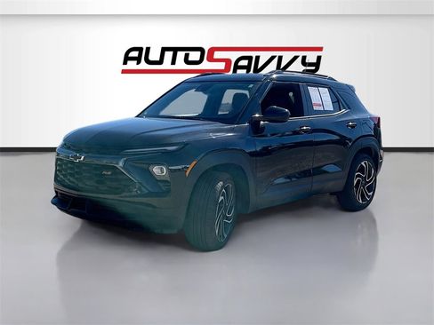 Used 2024 Chevrolet TrailBlazer RS w/ Convenience Package image 3