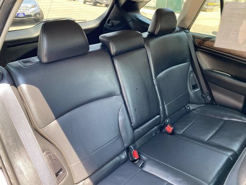 Used 2017 Subaru Outback 2.5i Limited AWD/4WD image 15