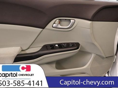 Used 2012 Honda Civic LX image 9