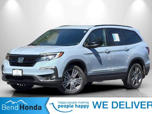 Used 2022 Honda Pilot Sport image 1