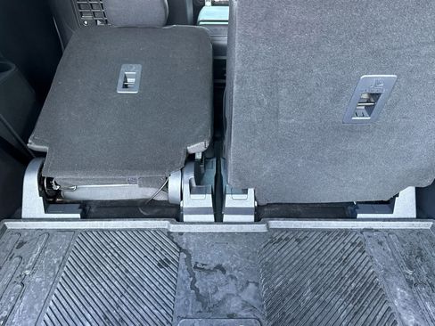 Used 2024 Ford Bronco Badlands image 16