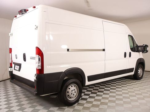 Used 2023 RAM ProMaster 2500 FWD image 18