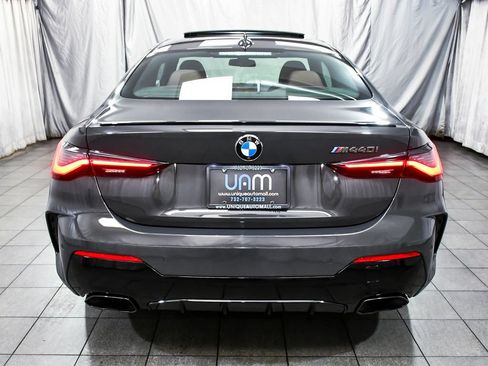 Used 2023 BMW M440i Coupe w/ Premium Package RWD image 5