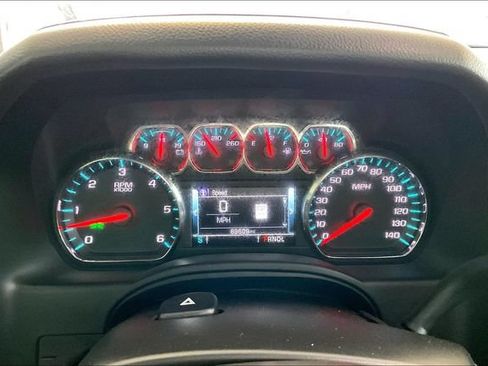 Used 2019 Chevrolet Tahoe LT RWD image 10