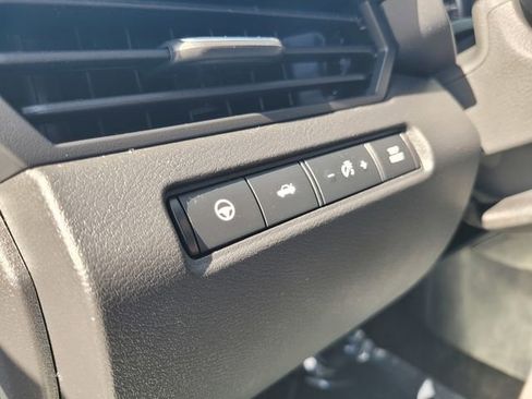 Used 2024 Nissan Altima 2.0 SR image 19