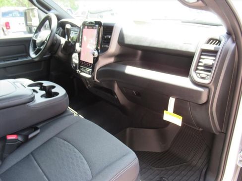 New 2026 RAM 3500 Tradesman AWD/4WD image 13
