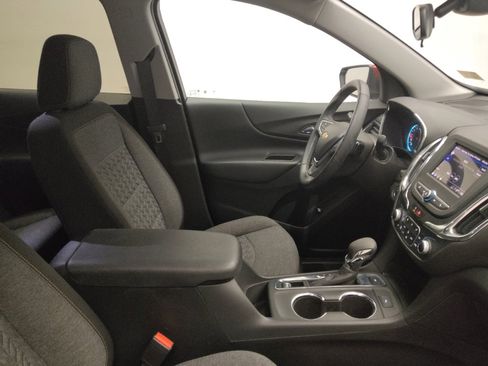 Used 2023 Chevrolet Equinox LT image 21